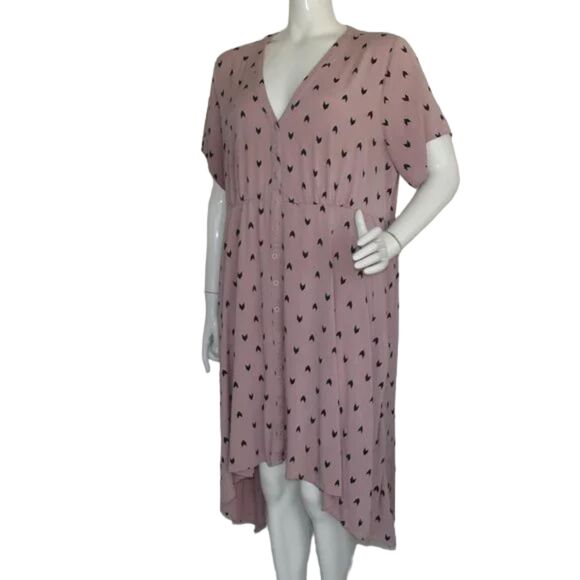 TORRID Dress, 3/3X, Pink Rayon, Black Chevrons, Button front, Asymmetrical hem - Picture 4 of 16